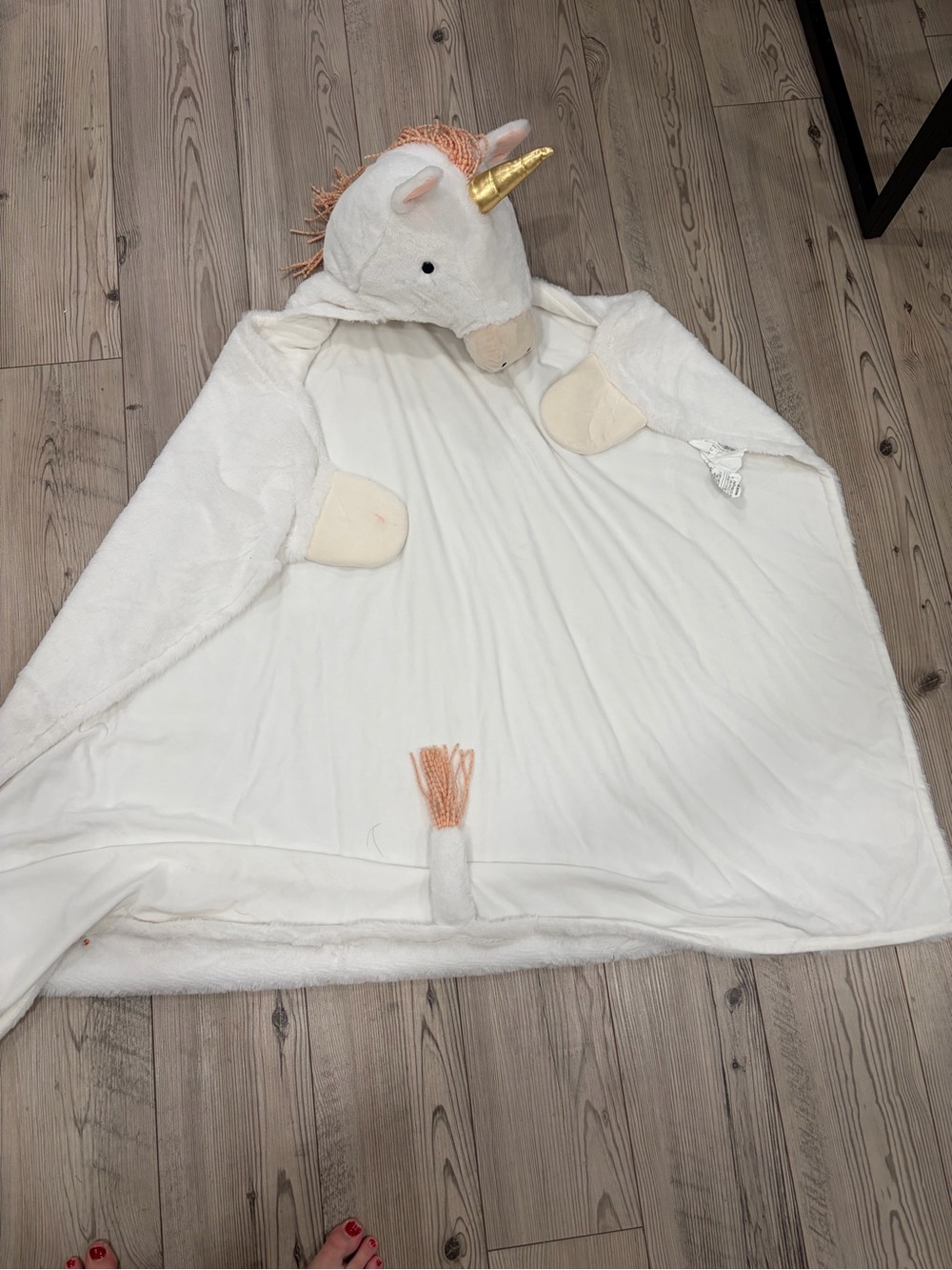 Girls Plush Unicorn Hooded Wearable Blanket White Gold Horn